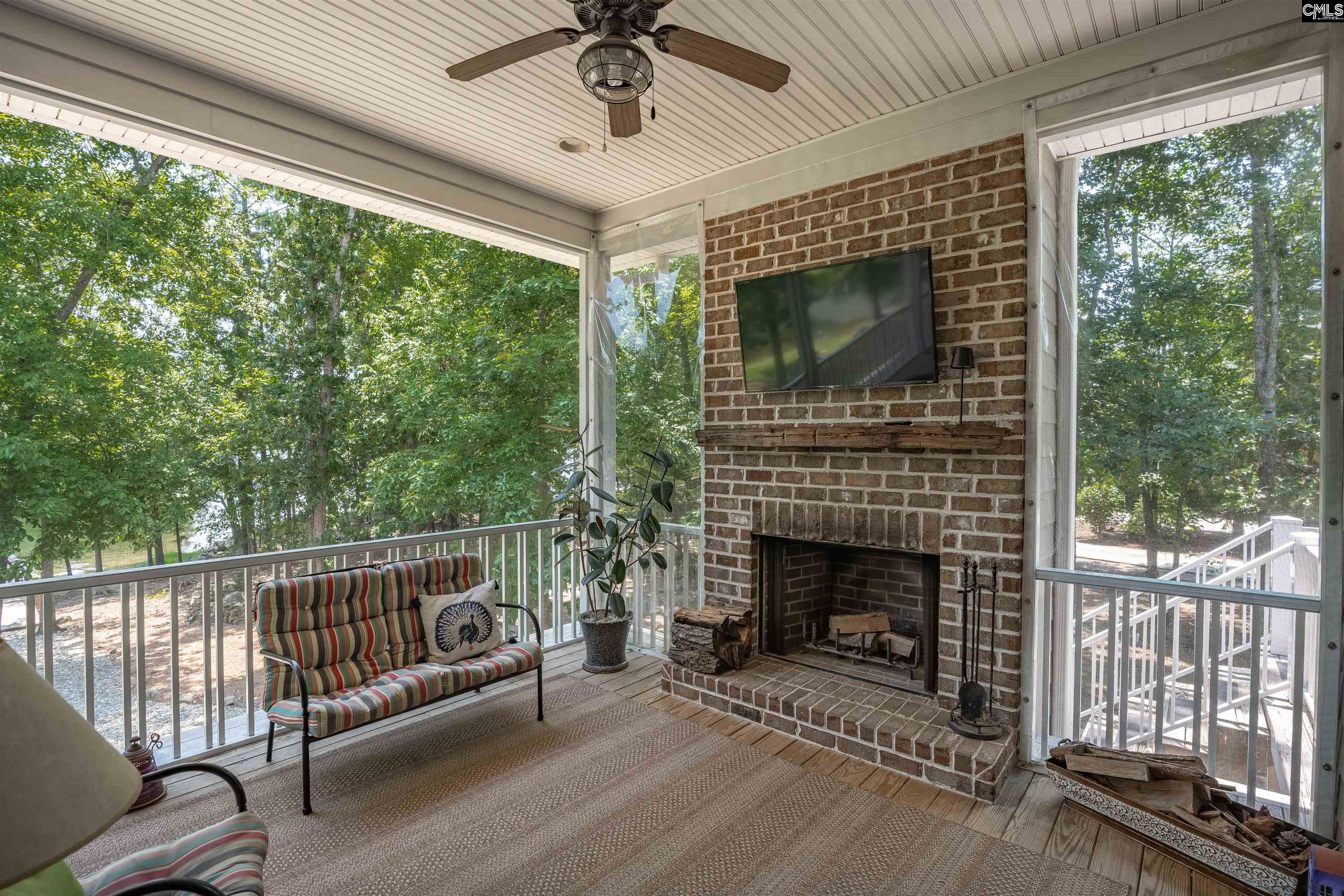 331 3 Point Road Chapin, SC 29036 - Photo 5 of 89