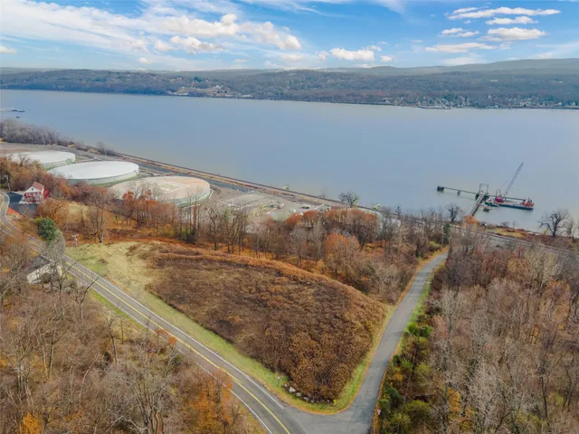 $900,000 | Oak Street, Newburgh, NY 12550