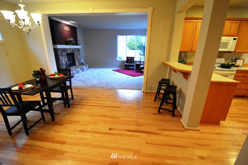 16828 166th Place Southeast Renton, WA 98058 - Photo 8 of 15