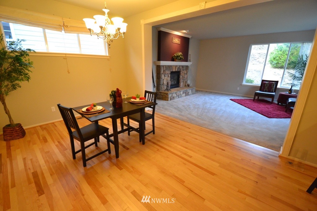 16828 166th Place Southeast Renton, WA 98058 - Photo 9 of 15