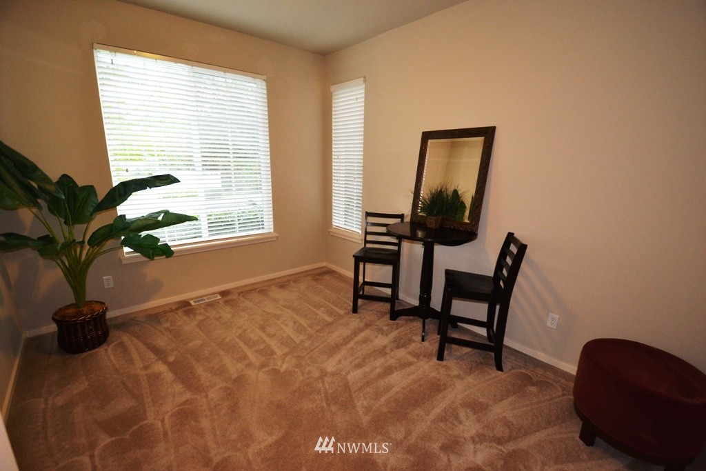 16828 166th Place Southeast Renton, WA 98058 - Photo 10 of 15