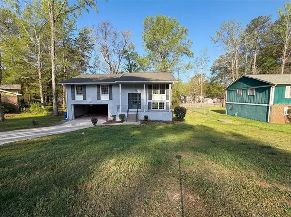 $278,000 | 1010 Buckhurst Drive, Atlanta, GA 30349