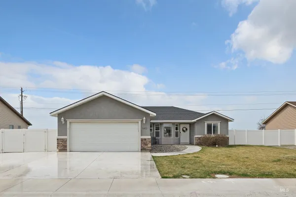 $390,000 | 2421 Forge Street, Twin Falls, ID 83301