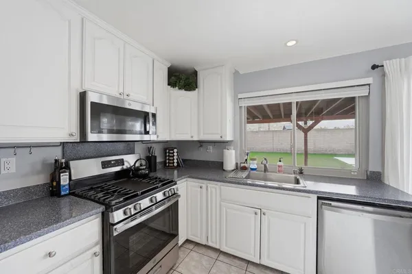 $949,900 | 11397 Polaris Drive, San Diego, CA 92126