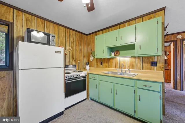 $205,000 | 760 Hilltop Ln Mount, Mount Jackson, VA 22842