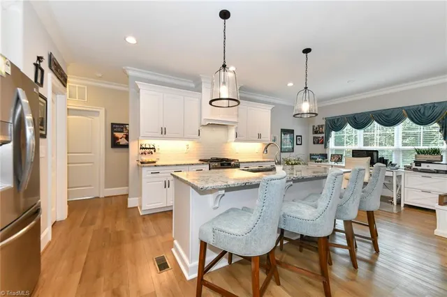 $649,999 | 3437 Country Lane, Reidsville, NC 27320