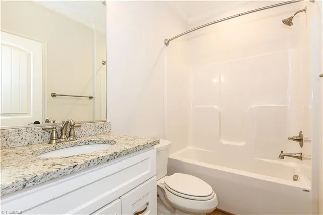 $649,999 | 3437 Country Lane, Reidsville, NC 27320