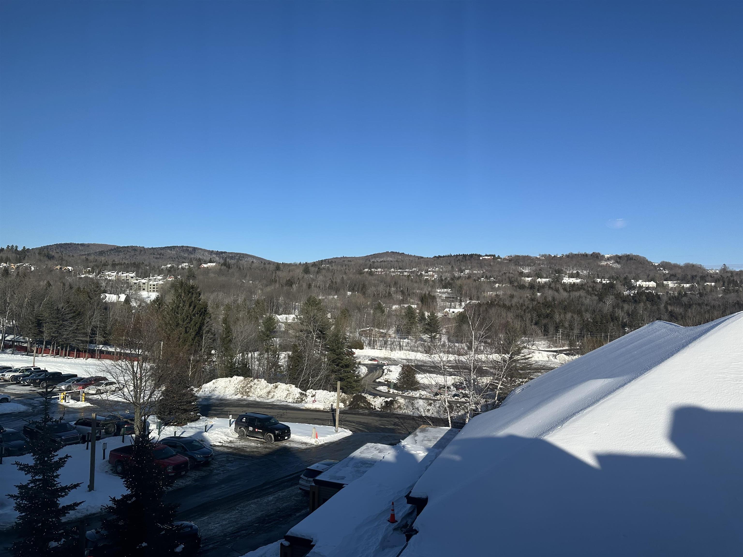 316-318 Grand Summit Way West Dover, VT 05356 - Photo 5 of 31