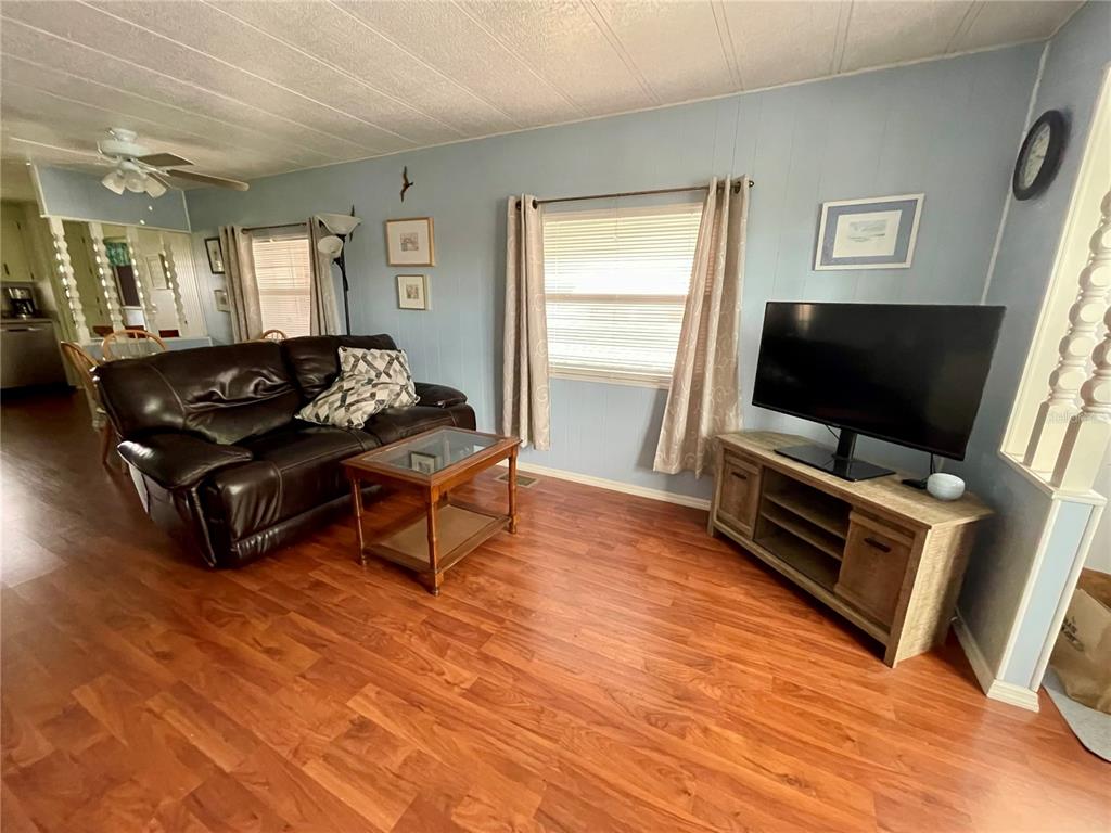 204 Red Maple Drive Palm Harbor, FL 34684 - Photo 10 of 28