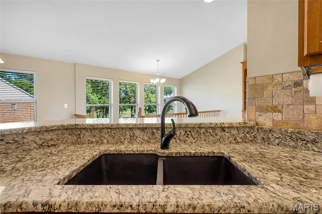 $599,900 | 7731 Briar Creek Lane, Waterloo, IL 62298