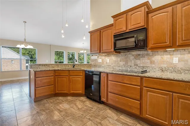 $599,900 | 7731 Briar Creek Lane, Waterloo, IL 62298