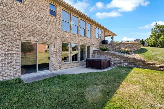 $599,900 | 7731 Briar Creek Lane, Waterloo, IL 62298