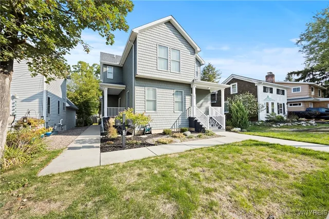 $2,875 | 44 Eagle Street, Amherst, NY 14221