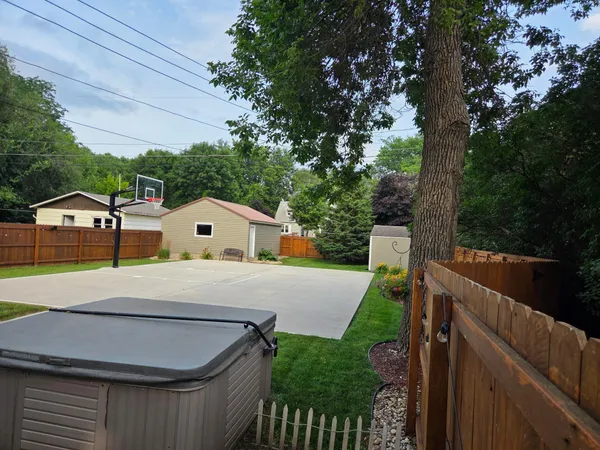 $234,900 | 617 South Hiawatha Avenue, Pipestone, MN 56164