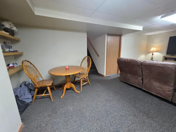 $234,900 | 617 South Hiawatha Avenue, Pipestone, MN 56164