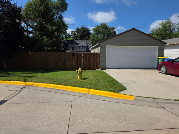 $234,900 | 617 South Hiawatha Avenue, Pipestone, MN 56164