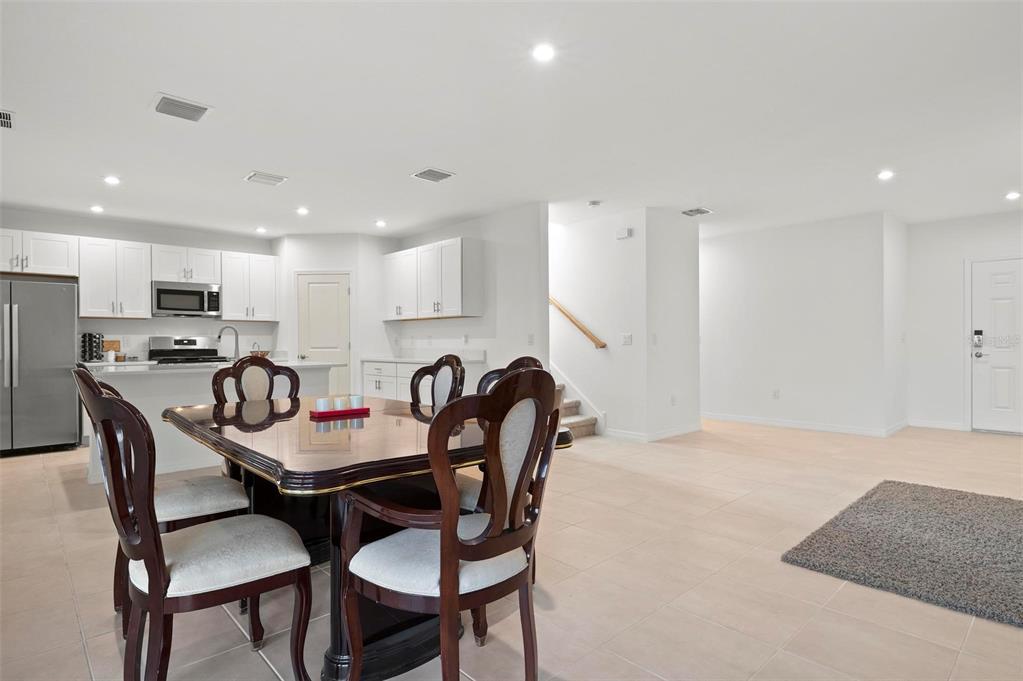 6305 Springmont Loop Palmetto, FL 34221 - Photo 12 of 38