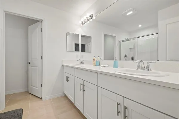 $3,550 | 6305 Springmont Loop, Palmetto, FL 34221