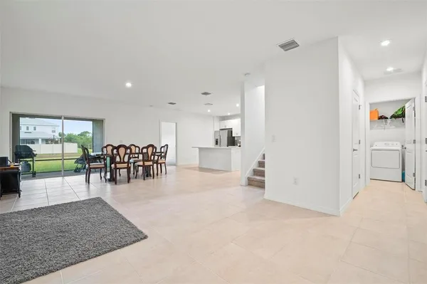 $3,550 | 6305 Springmont Loop, Palmetto, FL 34221