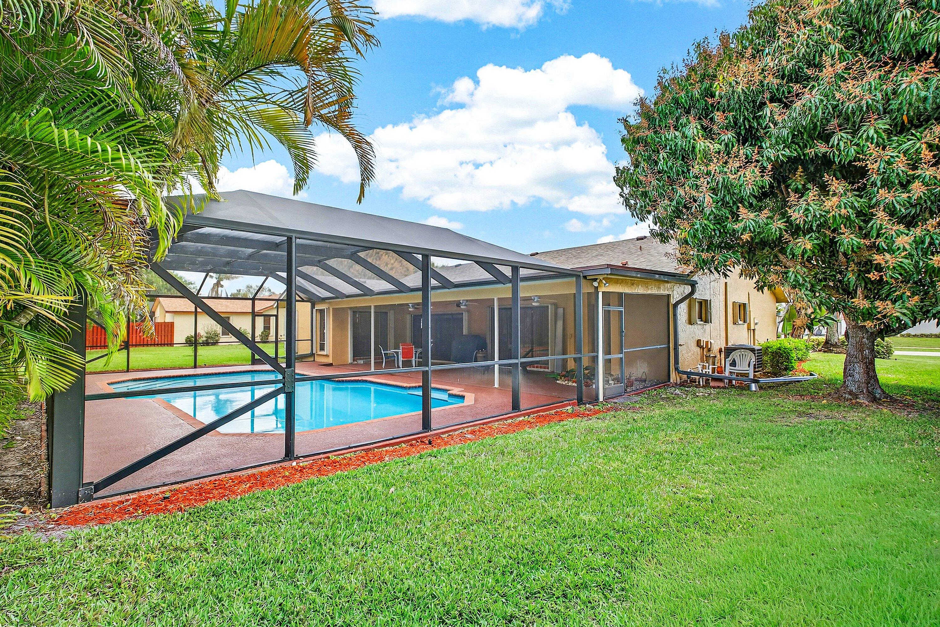 10299 186th Court South Boca Raton, FL 33498 - Photo 31 of 46 Backyard