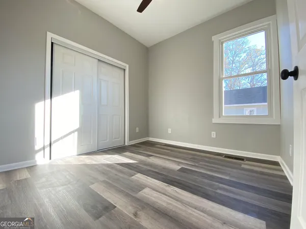 $950 | 607 South Lee Street, Unit B, LaGrange, GA 30240