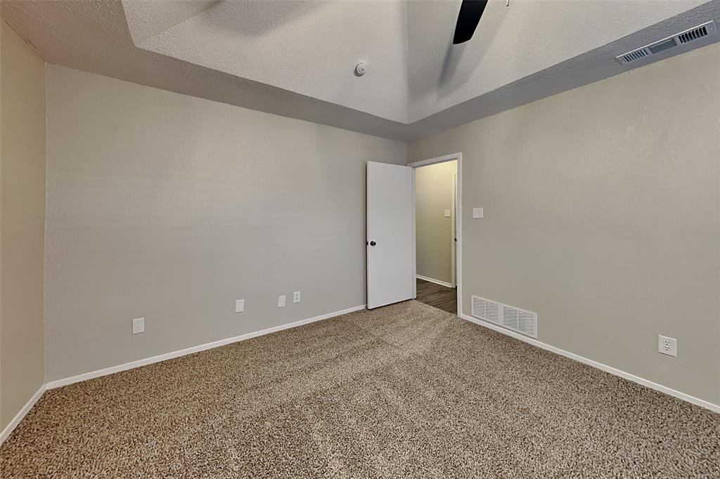 6741 Ridgetop Road North Richland Hills, TX 76182 - Photo 7 of 18 Gallery Image 7