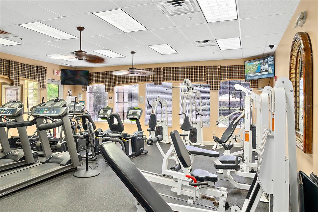 16 Village View Way Palm Coast, FL 32137 - Photo 81 of 89 a view of a room with gym equipment