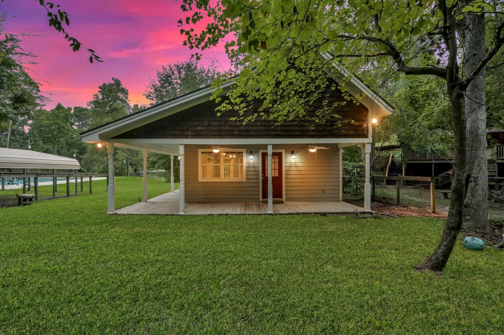 641 Red Clover Livingston, TX 77351 - Photo 5 of 50 Pool house with large porch and outdoor living!