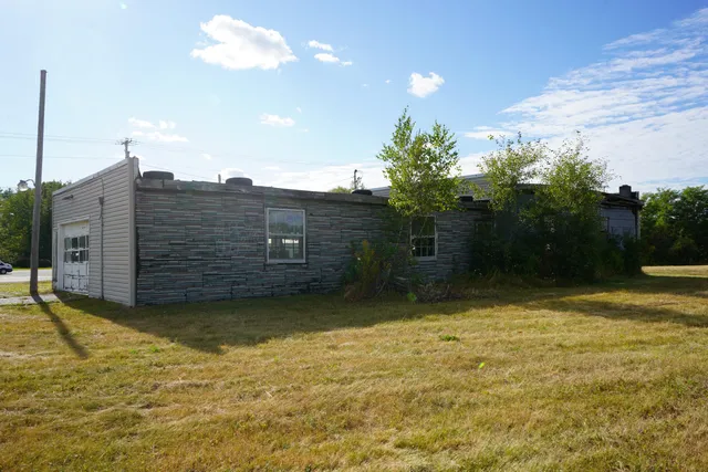 $99,000 | 459 Hartland Avenue, Pittsfield, ME 04967