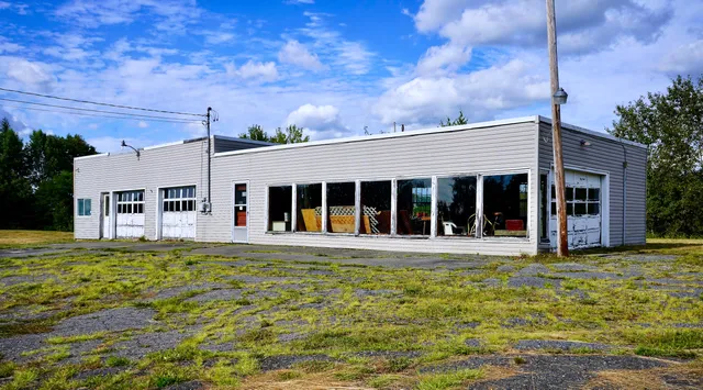 $99,000 | 459 Hartland Avenue, Pittsfield, ME 04967