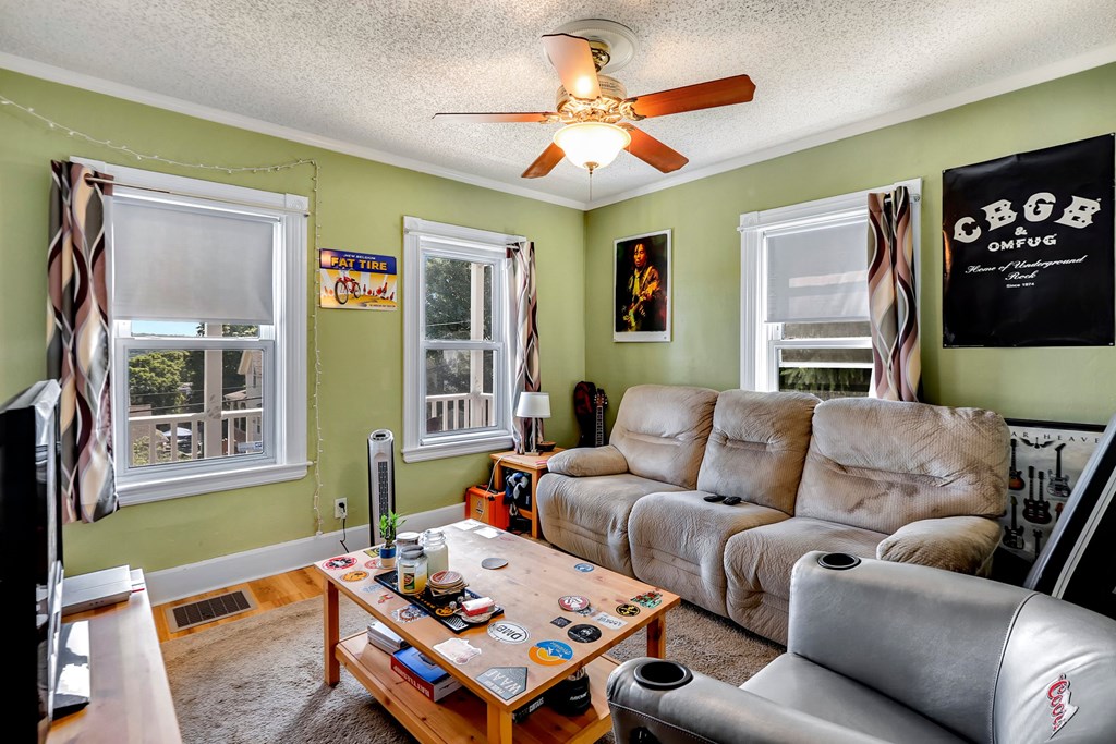 10 Carlstad Street Worcester, MA 01607 - Photo 20 of 30 Gallery Image 20