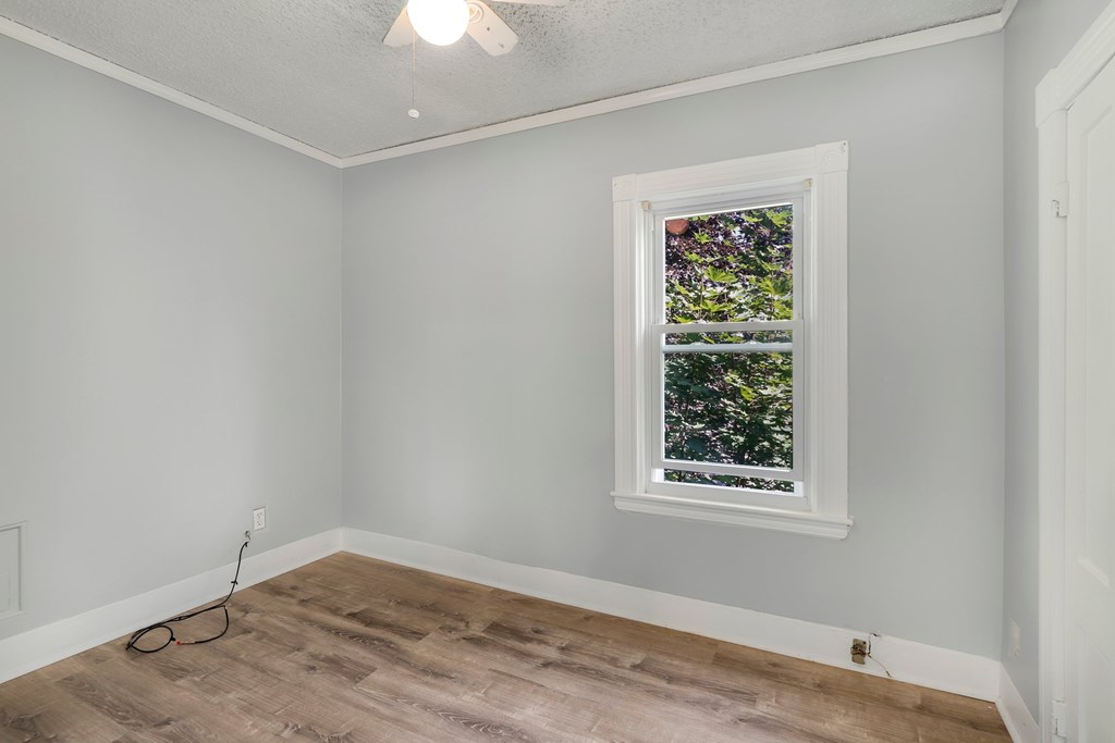 10 Carlstad Street Worcester, MA 01607 - Photo 3 of 30 Gallery Image 3