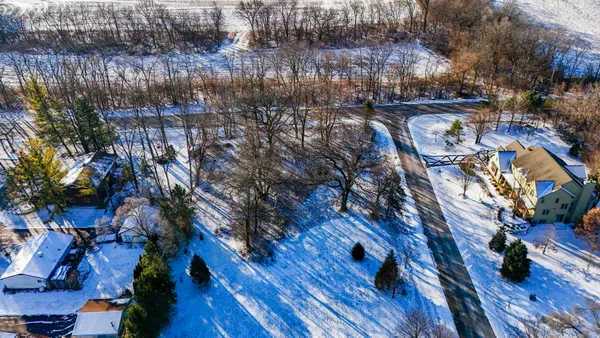 $90,000 | 9814 River Bluff Lane, Fox River Grove, IL 60021