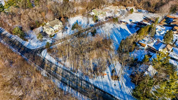 $90,000 | 9814 River Bluff Lane, Fox River Grove, IL 60021