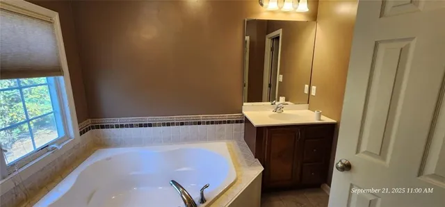 $2,700 | 246 Overlook Court, Coraopolis, PA 15108