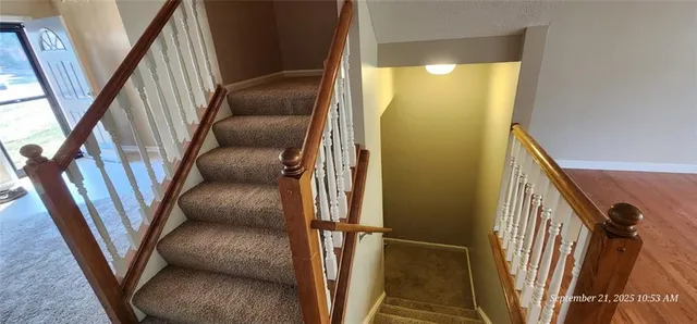 $2,700 | 246 Overlook Court, Coraopolis, PA 15108