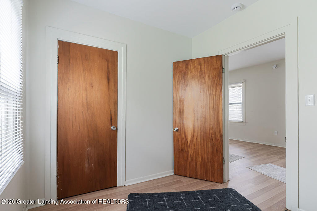 2229 Forest Avenue Lansing, MI 48910 - Photo 14 of 19 2229Forest19