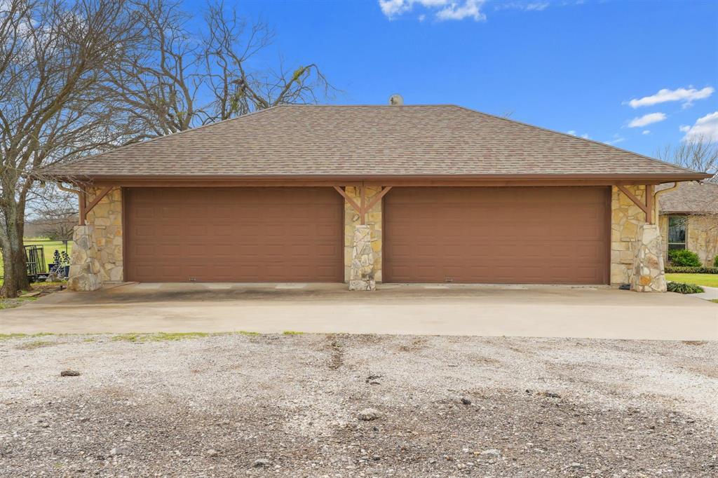 9711 Jim Christal Road Krum, TX 76249 - Photo 26 of 40