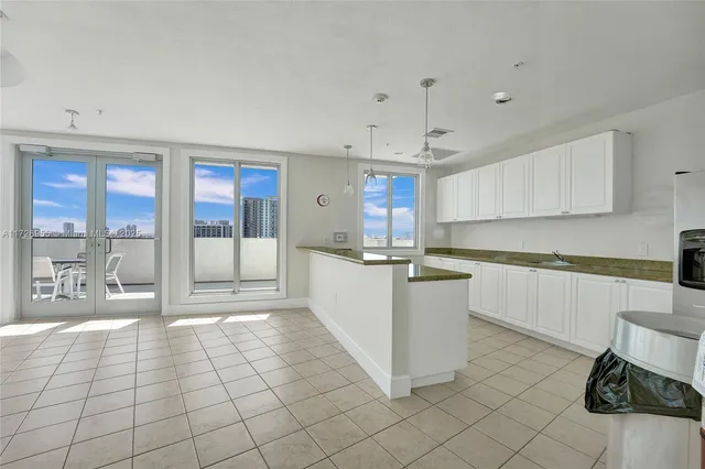 $347,500 | 1830 Radius Drive, Unit 609, Hollywood, FL 33020