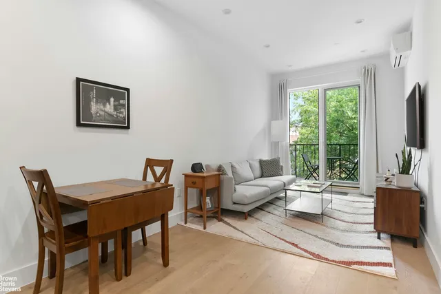 $599,000 | 258 Winthrop Street, Unit 4A | Prospect Lefferts Gardens