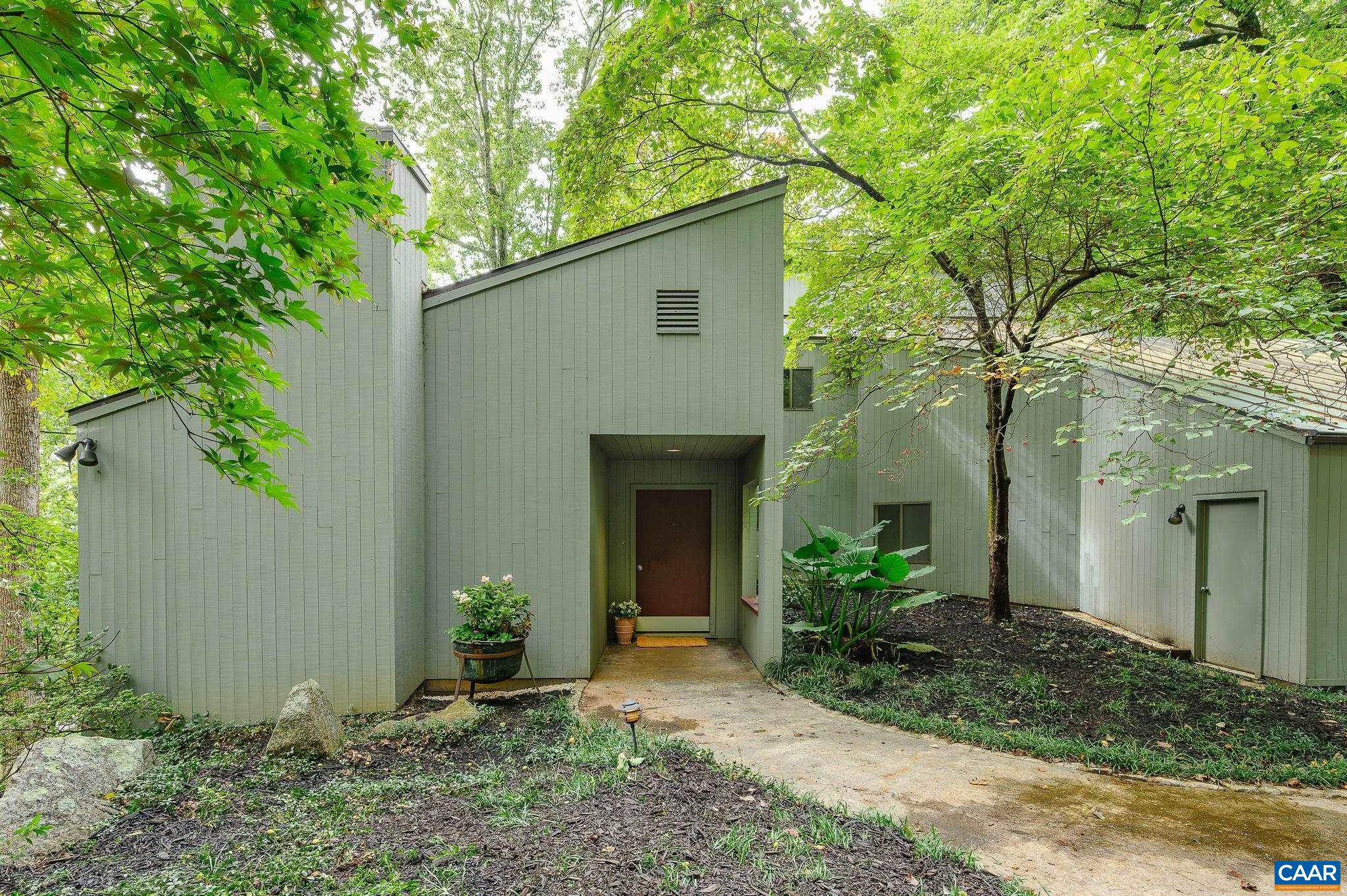 428 Rookwood Drive Charlottesville, VA 22903 - Photo 1 of 36 Gallery Image 1
