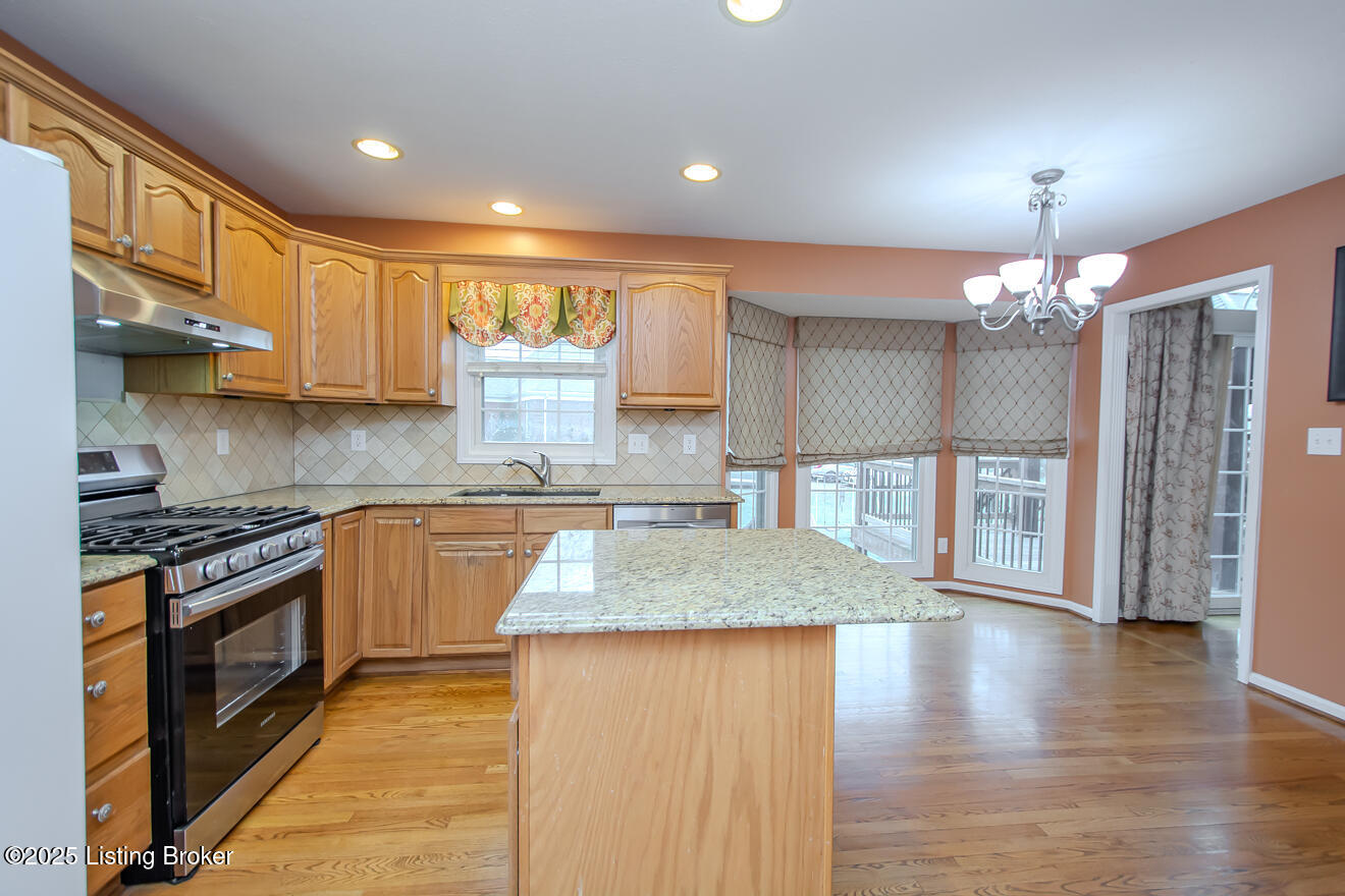 2102 Hillcircle Road Louisville, KY 40214 - Photo 20 of 52 Hillcircle-29
