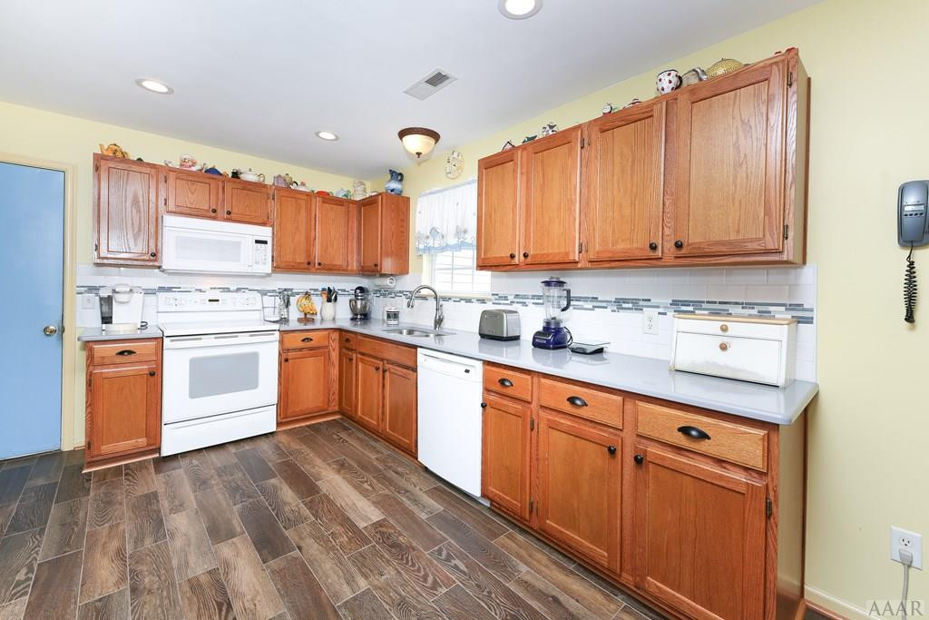 171 Green View Road Moyock, NC 27958 - Photo 12 of 44