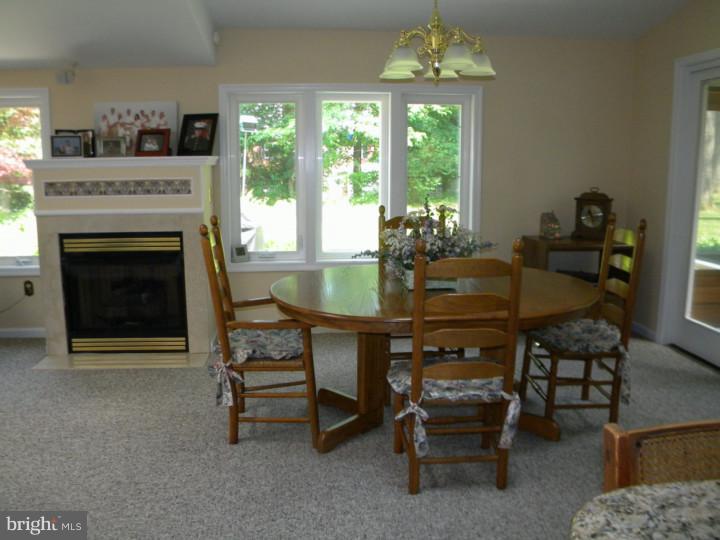 425 Country Club Road Phoenixville, PA 19460 - Photo 7 of 25 Breakfast Room