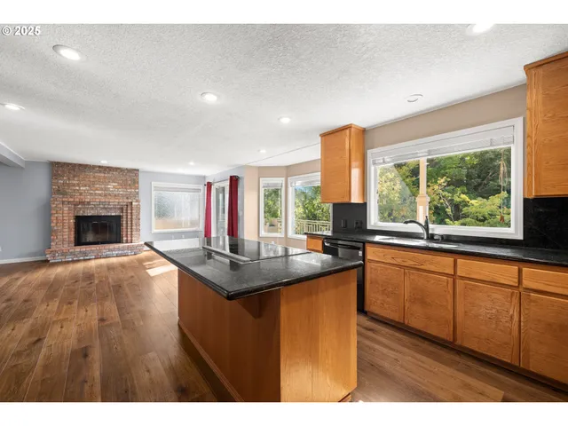 $845,000 | 15970 Southwest Barrington Terrace, Portland, OR 97224