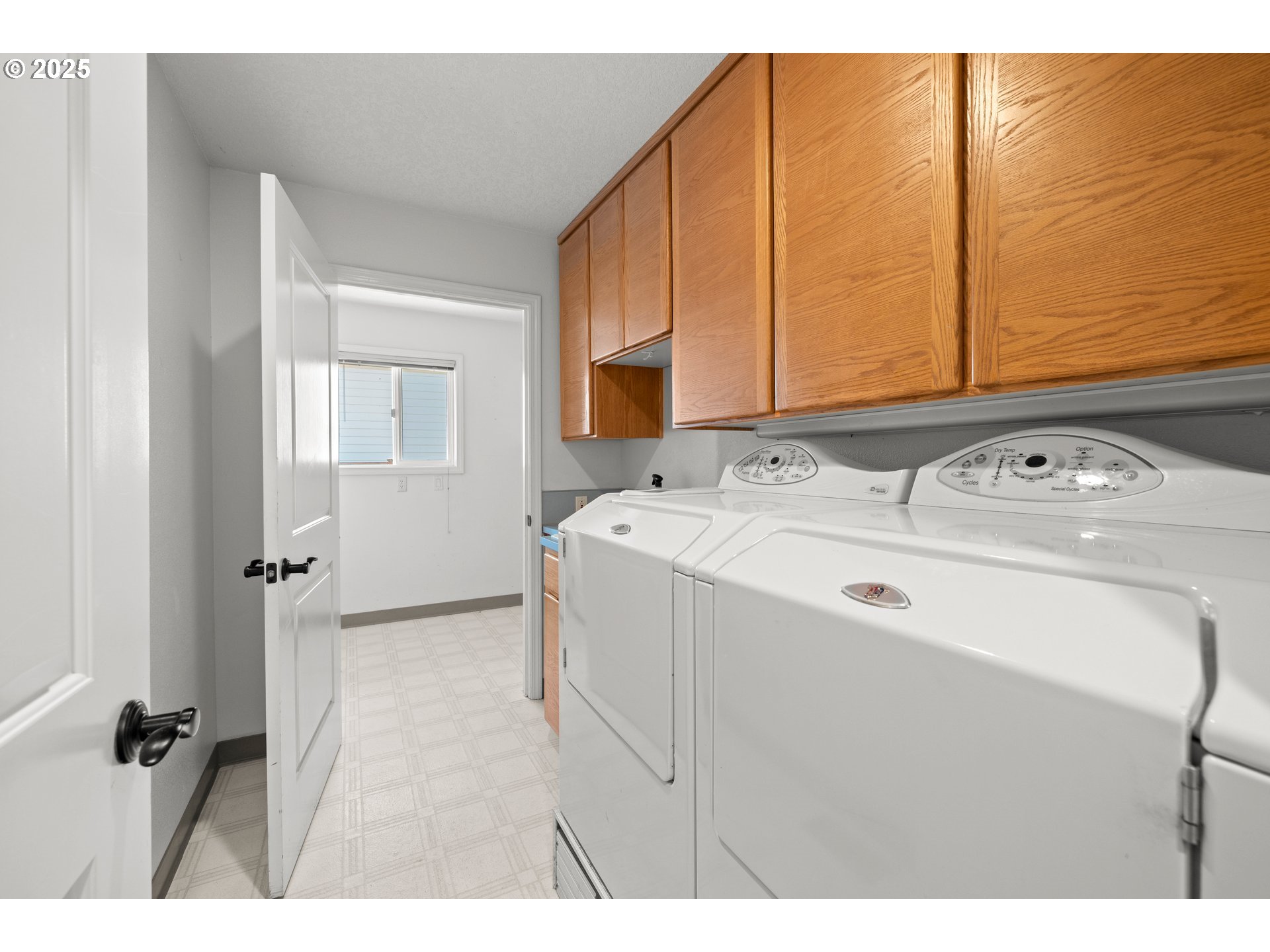 15970 Southwest Barrington Terrace Portland, OR 97224 - Photo 20 of 46