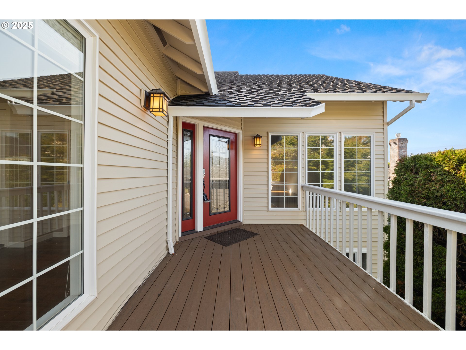 15970 Southwest Barrington Terrace Portland, OR 97224 - Photo 5 of 46