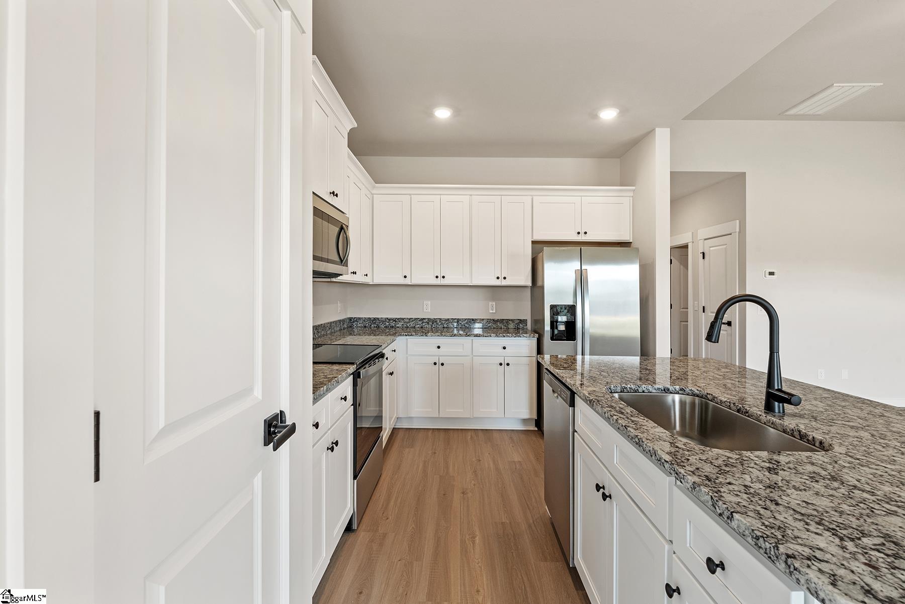 1329 Pitch Pne Place Moore, SC 29369 - Photo 4 of 7