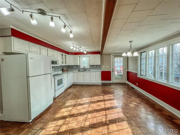 $135,000 | 119 Ruby Street, Paris, MO 65275