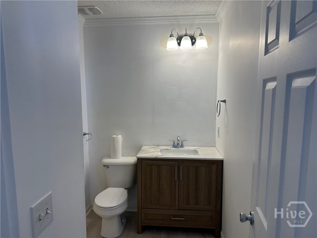 1 Redding Court Savannah, GA 31419 - Photo 8 of 25